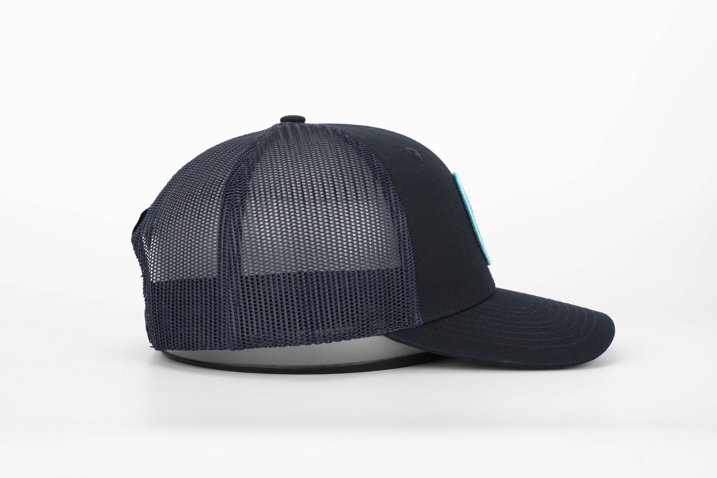 Pursuing Par Hat